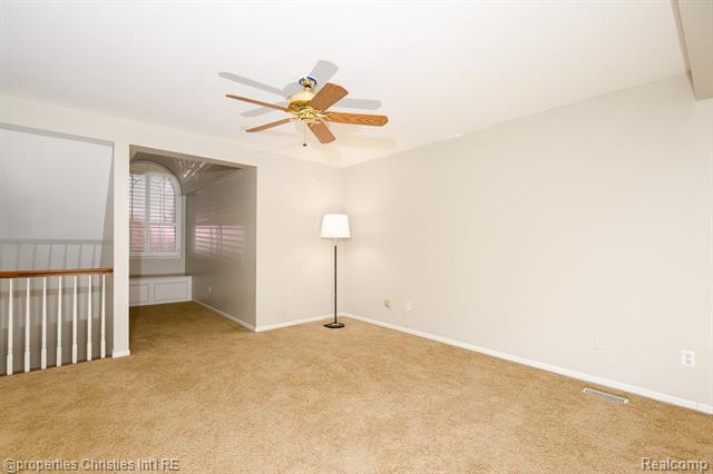 Builiding view twenty five for 6576 Steeple Rdg, Clarkston, MI. 48346