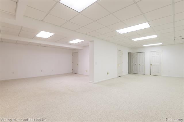 Builiding view twenty nine for 6576 Steeple Rdg, Clarkston, MI. 48346