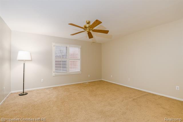 Builiding view twenty six for 6576 Steeple Rdg, Clarkston, MI. 48346