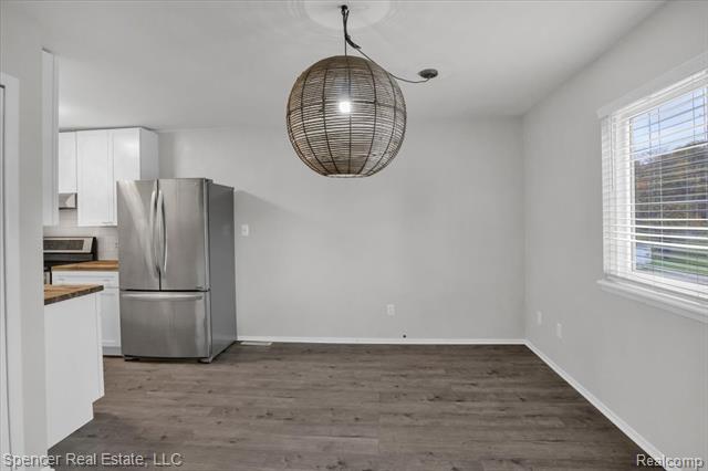 Builiding view nineteen for 7210 Blue Water, Clarkston, MI. 48348