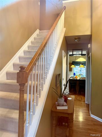 Builiding view eight for 2673 Brentwood, Lake Orion, MI. 48360