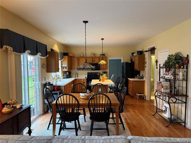 Builiding view fifteen for 2673 Brentwood, Lake Orion, MI. 48360