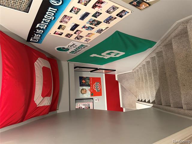 Builiding view forty for 2673 Brentwood, Lake Orion, MI. 48360