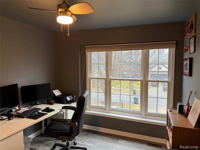 Builiding view thirty four for 2673 Brentwood, Lake Orion, MI. 48360