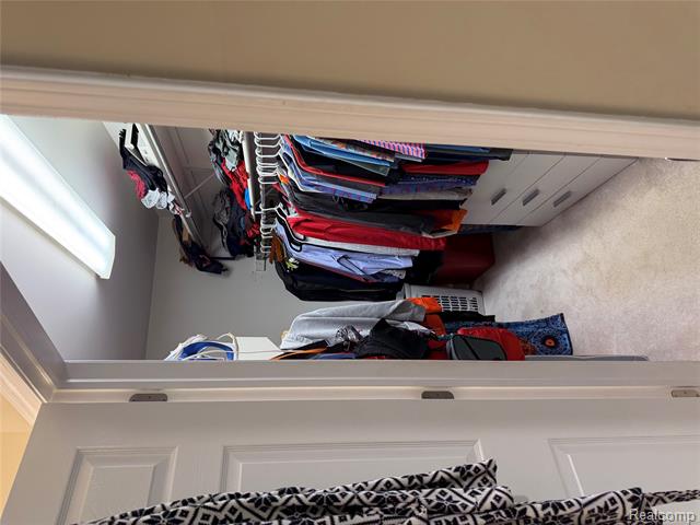 Builiding view thirty two for 2673 Brentwood, Lake Orion, MI. 48360