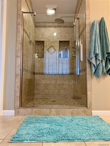 Builiding view twenty nine for 2673 Brentwood, Lake Orion, MI. 48360