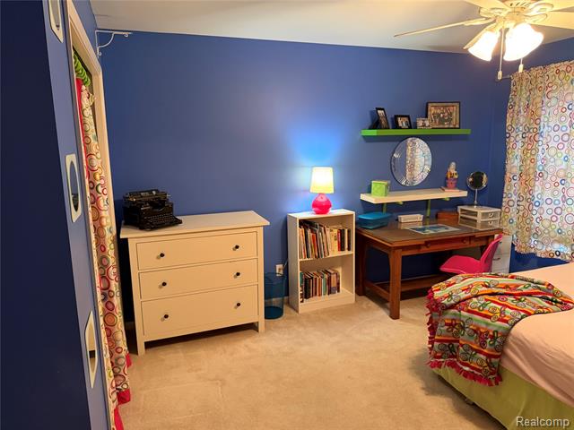 Builiding view twenty three for 2673 Brentwood, Lake Orion, MI. 48360