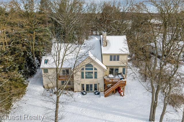 Builiding view forty three for 9007 Stonehause, Clarkston, MI. 48348