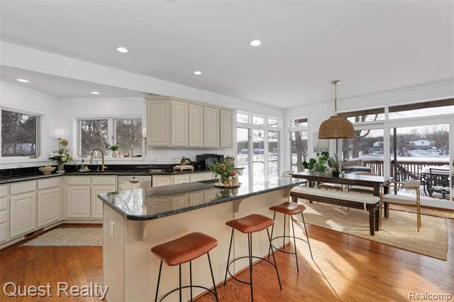 Builiding view nineteen for 9007 Stonehause, Clarkston, MI. 48348