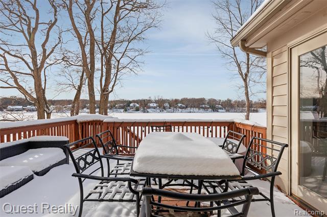 Builiding view thirteen for 9007 Stonehause, Clarkston, MI. 48348