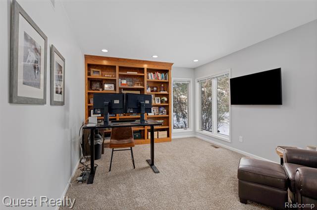 Builiding view two for 9007 Stonehause, Clarkston, MI. 48348