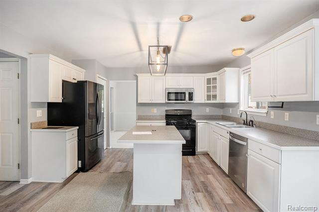 Builiding view eleven for 9610 Forest Ridge, Clarkston, MI. 48348