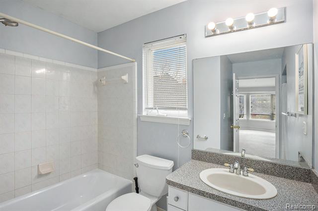 Builiding view sixteen for 9610 Forest Ridge, Clarkston, MI. 48348