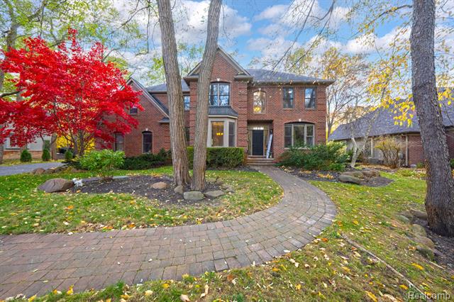 Builiding view forty one for 9751 Kingston Pointe, Clarkston, MI. 48348