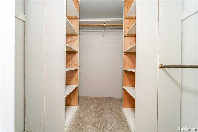 Builiding view forty eight for 6578 Greene Haven, Clarkston, MI. 48348