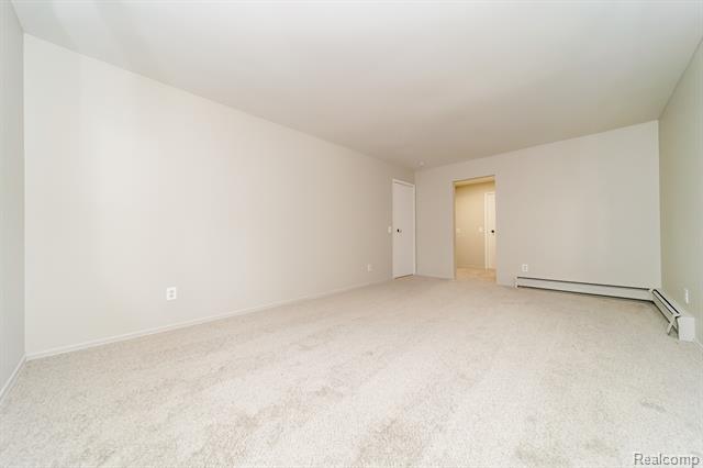 Builiding view forty five for 6578 Greene Haven, Clarkston, MI. 48348