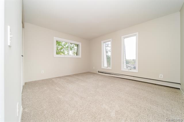 Builiding view thirty eight for 6578 Greene Haven, Clarkston, MI. 48348