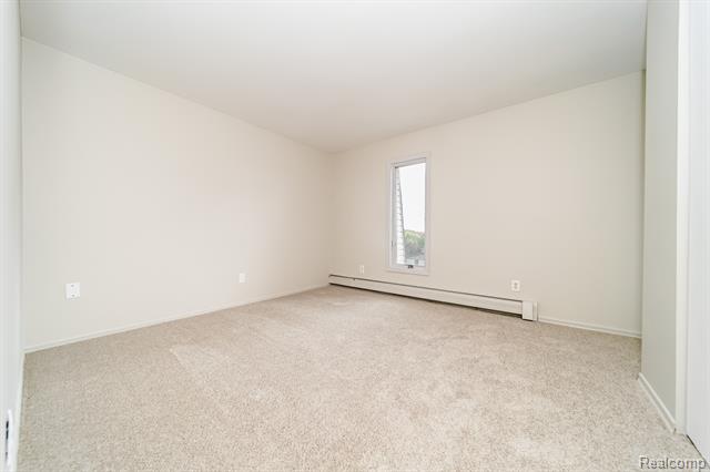 Builiding view thirty three for 6578 Greene Haven, Clarkston, MI. 48348