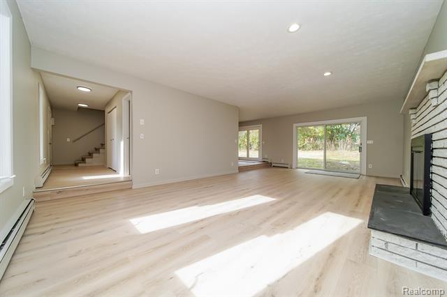 Builiding view twenty two for 6578 Greene Haven, Clarkston, MI. 48348