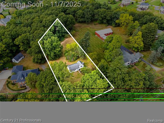 Builiding view nineteen for 8051 Bridge Lake, Clarkston, MI. 48348