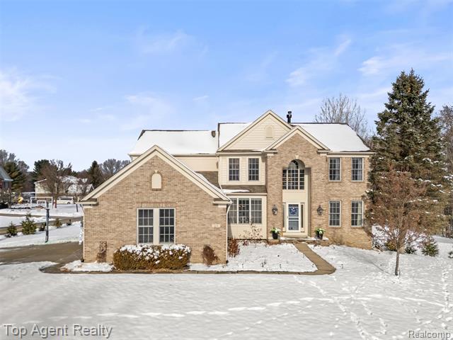 Builiding view fifty one for 668 Berridge, Lake Orion, MI. 48360