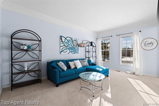 Builiding view nineteen for 668 Berridge, Lake Orion, MI. 48360