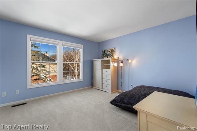 Builiding view thirty eight for 668 Berridge, Lake Orion, MI. 48360