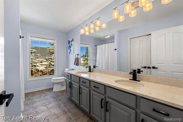 Builiding view thirty six for 668 Berridge, Lake Orion, MI. 48360