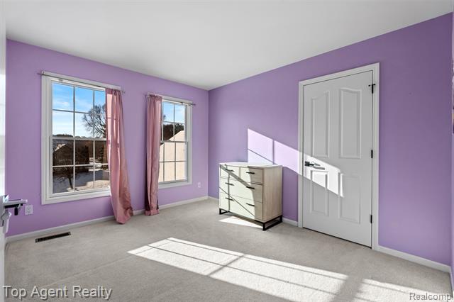 Builiding view thirty two for 668 Berridge, Lake Orion, MI. 48360