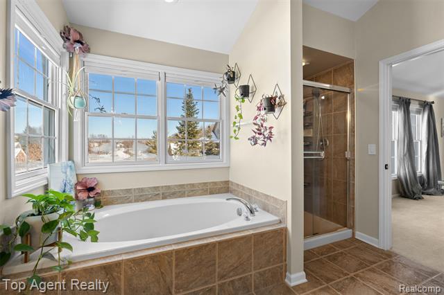 Builiding view thirty for 668 Berridge, Lake Orion, MI. 48360