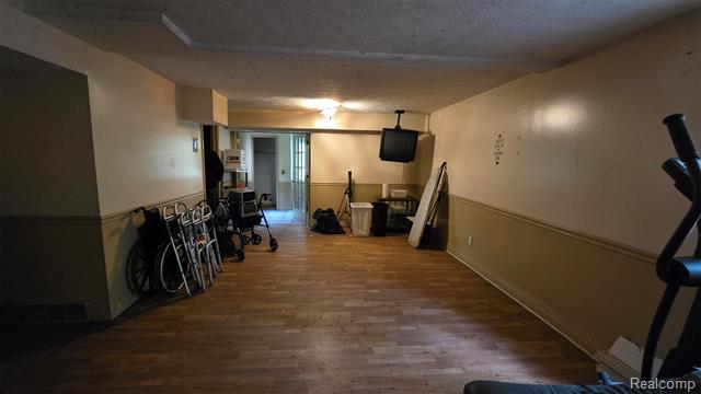 Builiding view sixteen for 7901 Hillcrest, Clarkston, MI. 48348