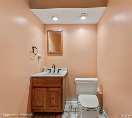 Builiding view thirty two for 6571 Deer Ridge, Clarkston, MI. 48348