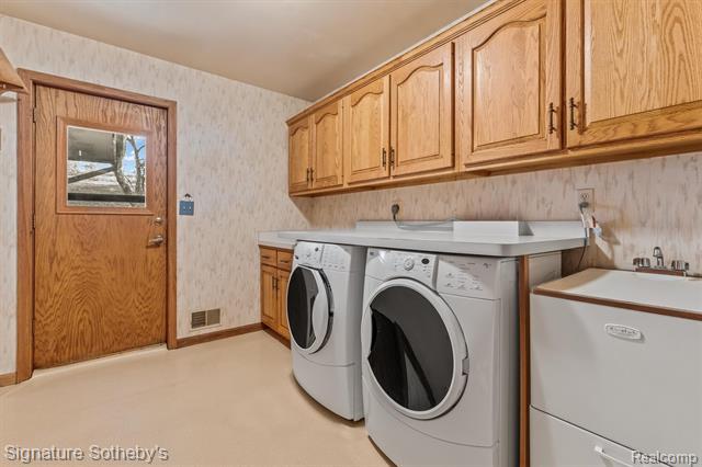 Builiding view twenty for 6571 Deer Ridge, Clarkston, MI. 48348