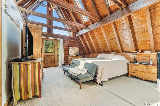 Builiding view seventeen for 1366 S Baldwin, Lake Orion, MI. 48360