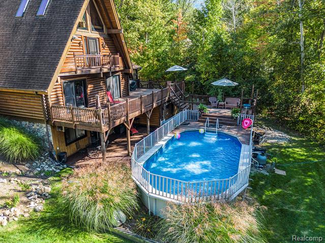 Builiding view twenty seven for 1366 S Baldwin, Lake Orion, MI. 48360