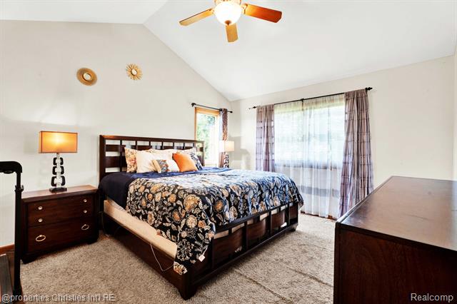 Builiding view twenty two for 8410 S Shore, Clarkston, MI. 48348