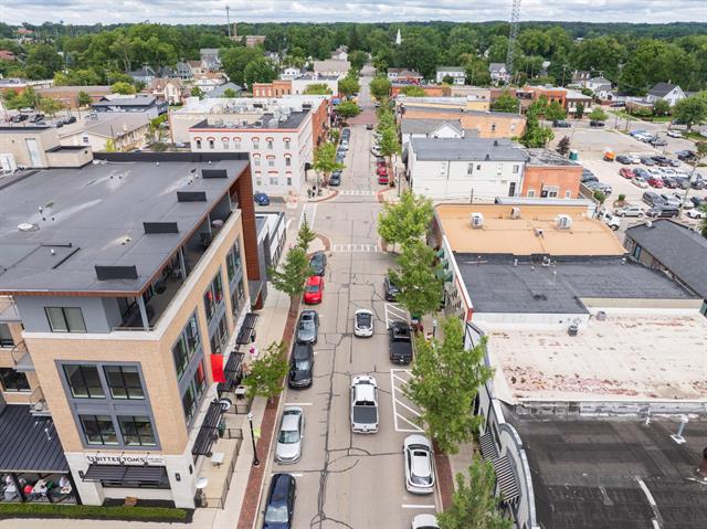 Builiding view fifty five for 1120 American Elm, Lake Orion, MI. 48360