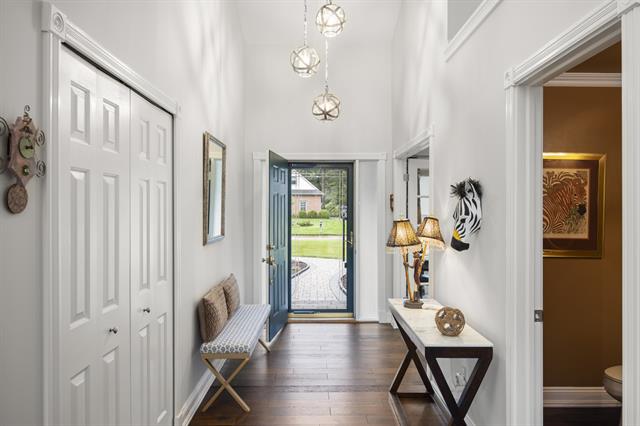 Builiding view one for 1120 American Elm, Lake Orion, MI. 48360