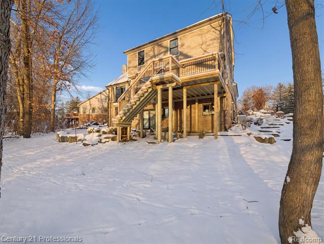 Builiding view fifty one for 1062 Key West, Lake Orion, MI. 48360