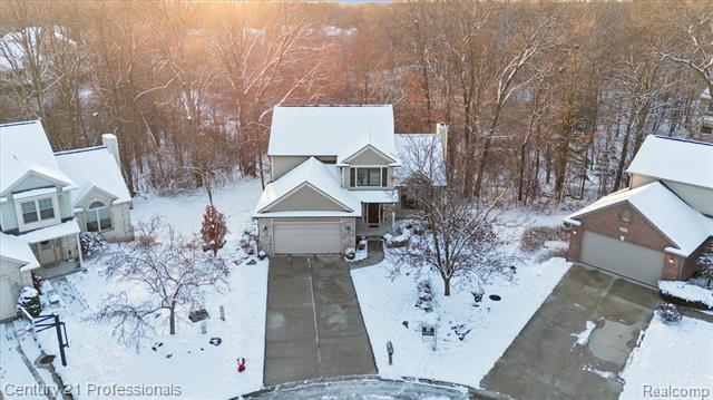 Builiding view fifty three for 1062 Key West, Lake Orion, MI. 48360