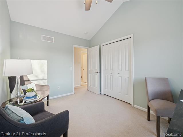 Builiding view thirty four for 1062 Key West, Lake Orion, MI. 48360