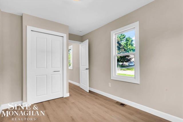 Builiding view seventeen for 985 Fairledge, Lake Orion, MI. 48362