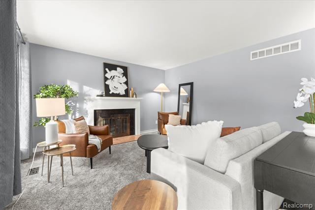 Builiding view fourteen for 9240 Allen, Clarkston, MI. 48348