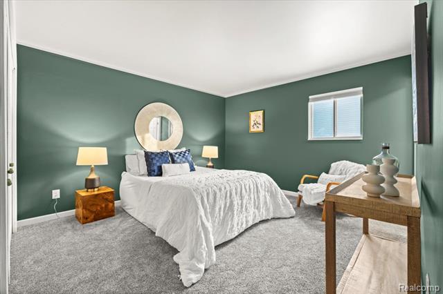 Builiding view thirty for 9240 Allen, Clarkston, MI. 48348