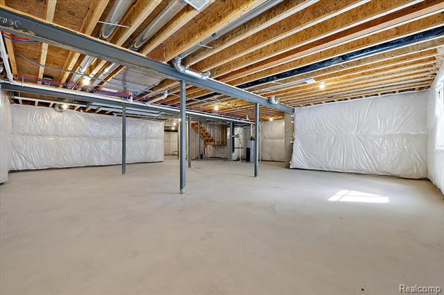 Builiding view forty five for 2020 Breckenridge, Rochester, MI. 48307