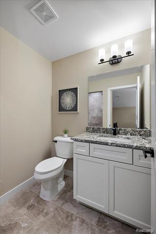 Builiding view forty one for 2020 Breckenridge, Rochester, MI. 48307