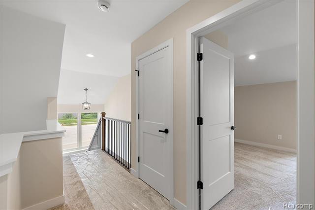 Builiding view forty six for 2020 Breckenridge, Rochester, MI. 48307