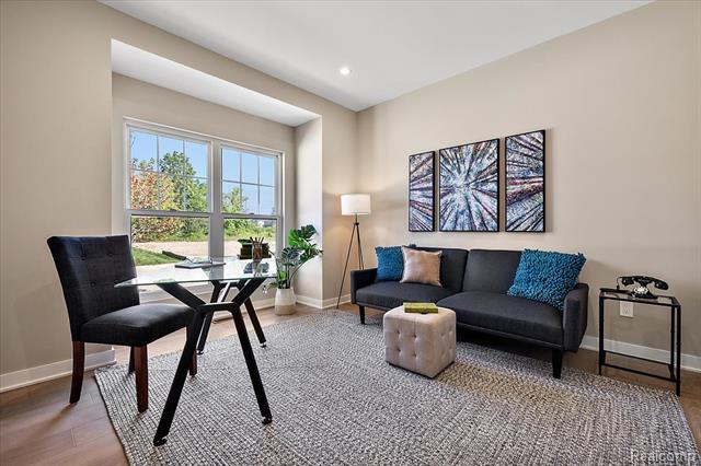 Builiding view twenty four for 2020 Breckenridge, Rochester, MI. 48307