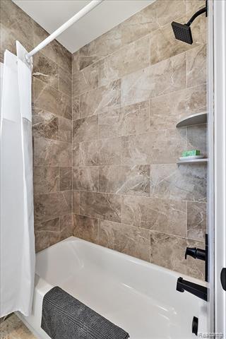 Builiding view twenty seven for 2020 Breckenridge, Rochester, MI. 48307