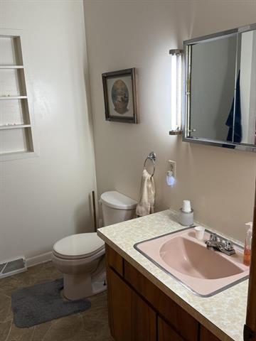 Builiding view twelve for 8220 Vickeryville, Vestaburg, MI. 48891